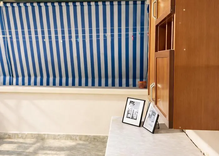 Boulevard Terrace Near Blloku, アパート *