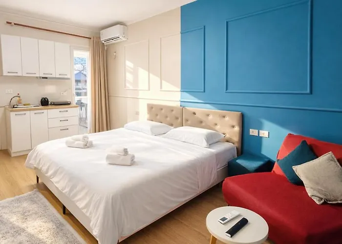 アパート Boulevard Terrace Near Blloku, ティラナ